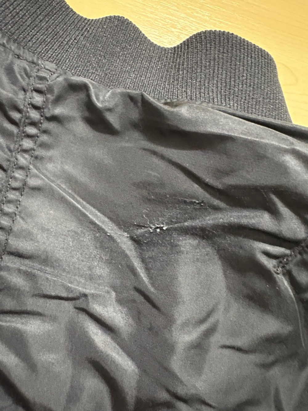 H&M Black Men's Bomber Jacket with Ribbed Trim - Picture 8 of 9